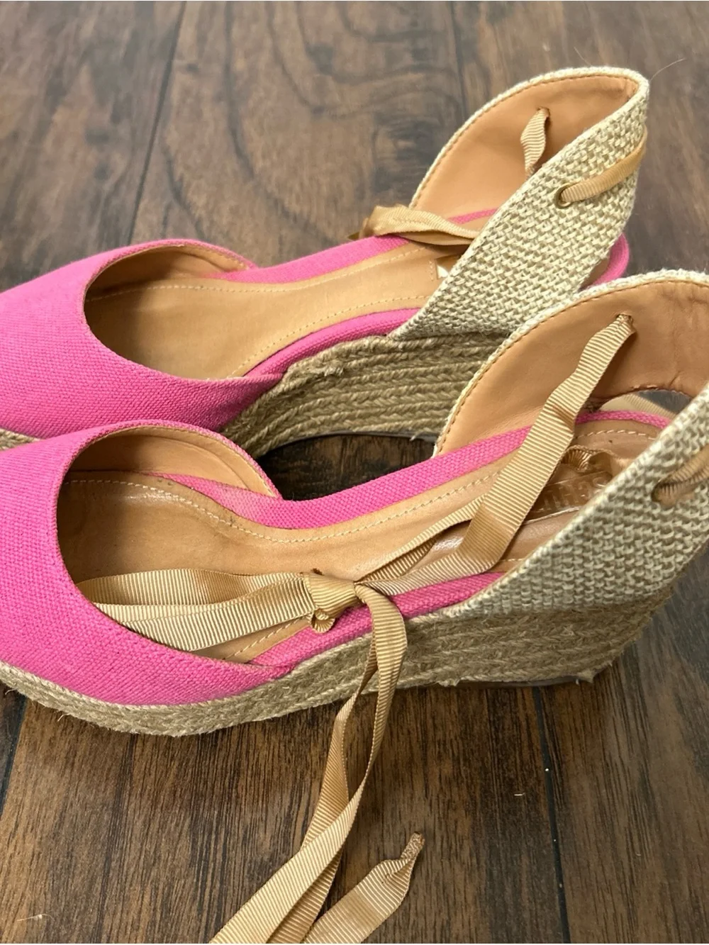 SCHUTZ Pink Espadrille Wedge Sandals with Tan Ankle Ties size 6